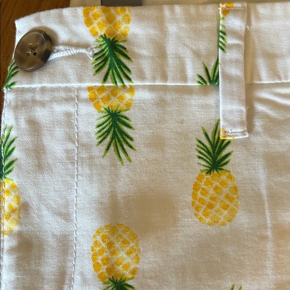NWT Old Navy pineapple Short - Picture 3 of 7